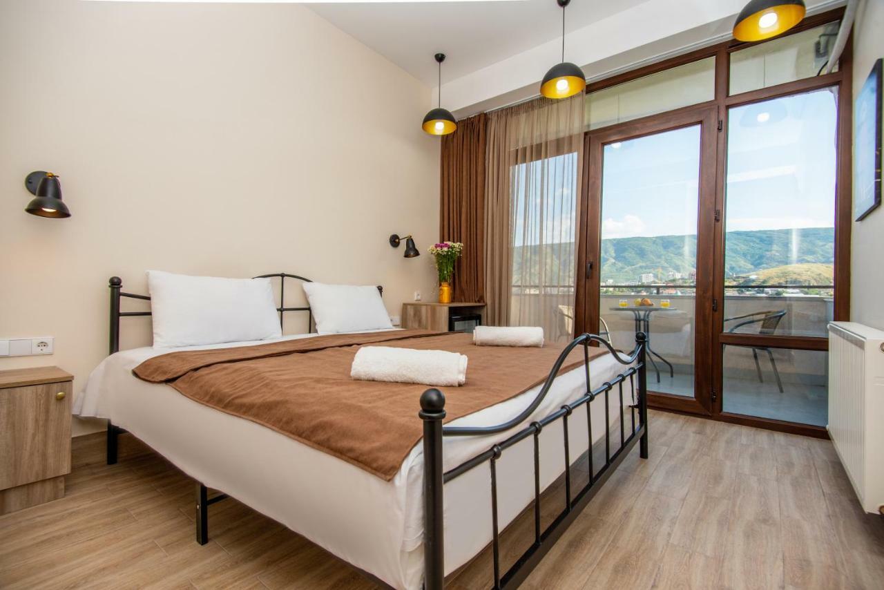 Tonusi Luxe Hotel In The Historic City Center Tbilisi Ngoại thất bức ảnh