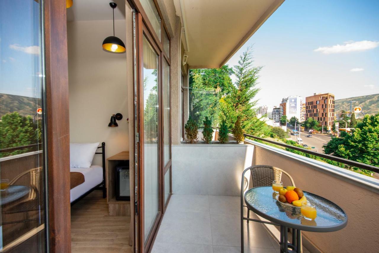 Tonusi Luxe Hotel In The Historic City Center Tbilisi Ngoại thất bức ảnh