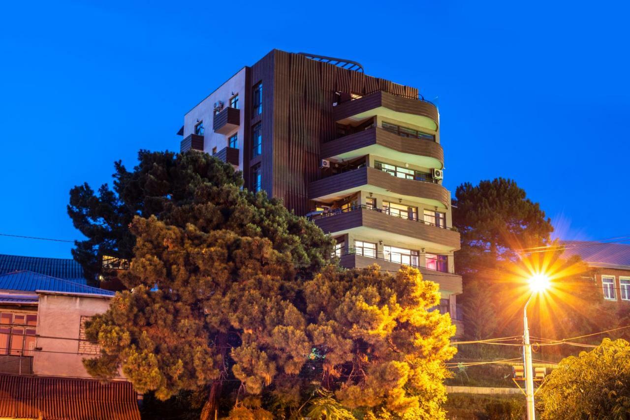 Tonusi Luxe Hotel In The Historic City Center Tbilisi Ngoại thất bức ảnh